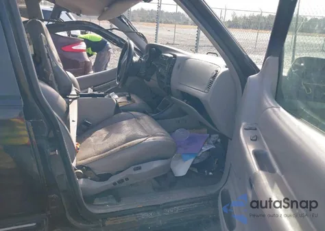 1995 Ford Explorer из США, поврежденный, VIN 1FMDU32X1SUB72630